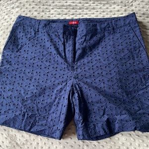 Izod navy eyelet shorts